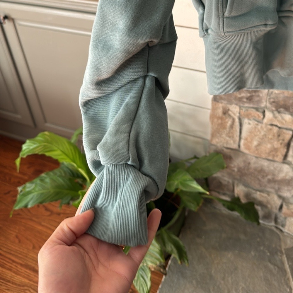 GYMSHARK HEAVYWEIGHT LOOPBACK‎ SWEAT HOODIE, SMALL, Duck Egg Blue - Picture 4 of 8